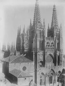 King Alfonso Attends Reburial of Legendary Spanish Heros Bones The famous Gothie
