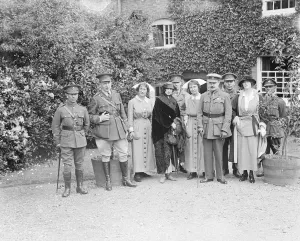 Group Prints: King Manuel and Queen Augusta of Portugal visit the Princess Louise Military Orthopaedic
