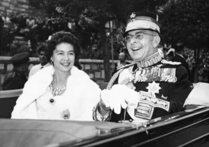 Medals Prints: King Paul and Queen Frederica of Greece driving to Salonicas Catheral St Demetrius