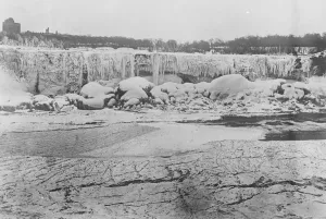King Winter works hard at Niagara Falls Old King Winter has been a busy man