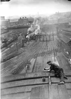 Work Collection: Kings Cross Station - cleaning the roof August 1932