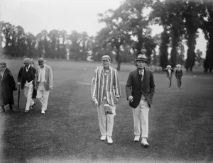 Many well known celebrities at cricket Many notable players took part in a cricket