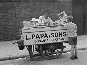 Child Collection: L Papa and Sons ice cream vendor in Gravesend, Kent. 1939