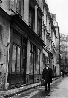 Buildings Collection: La rue Git le Coeur in Paris. 1950 s
