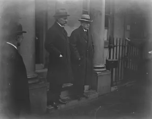 Labour party cabinet discusses the political situation There was a meeting of