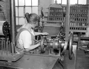 Lace making at messrs William Bridgett and Sons Ltd, Lenton, Nottingham. Winding