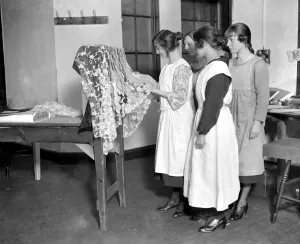 Lace making at messrs William Bridgett and Sons Ltd, Lenton, Nottingham. Work girls