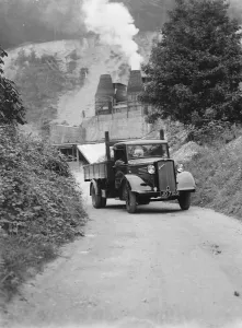 Smoke Prints: A laden Bedford truck leaves the Lime Works in Dunton Green, Kent. 1938