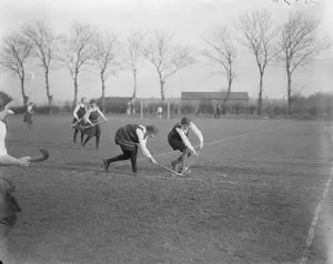 Ladies Hockey at Edmonton The Kings College hockey team met the London School