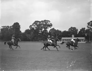 Polo Prints: Ladies Inter - Club Polo match at the Ranelagh Club, West London. Miss Nell Campbell