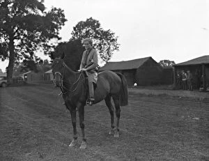Women Collection: Ladies Polo Players at Spring Hill, Rugby Miss Bunty Balding 26 August 1931