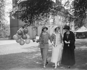 Lady Beattys tennis tournament at Hanover Lodge