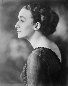 Lady Diana Coopers Madonna rival. Signorina Maria Carmi, socially known as