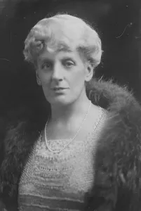 Head Shot Prints: Lady Emmott as Liberal Candidate. Lady Emmott, who has been adopted as Liberal