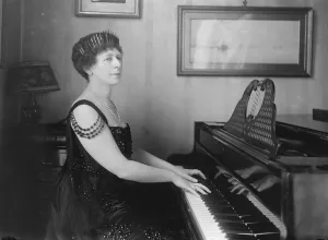 Playing Prints: Lady Newnes