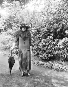 Lady Wavertrees tennis party at Sussex Lodge, Regents Park. Lady Ludlow. 6