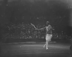 Lawn tennis at Wimbledon. Senorita de Alvarez in play. 2 July 1927