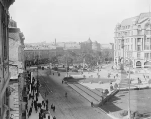 Lemberg, Poland. A fine panorama showing progress of reconstruction of the great
