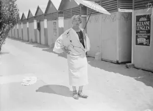 Eccentric Prints: On the Lido Lady Waverthee 25 August 1926