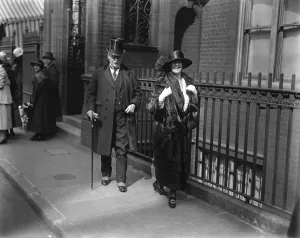 Lieutenant Commander J W Rivett Carnac, Royal Navy and Miss Nesta Blackwood daughter of Mr