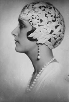 Beauty Collection: Forty little birds sacrificed to make a beautys cap. Countess de Wengen, wearing