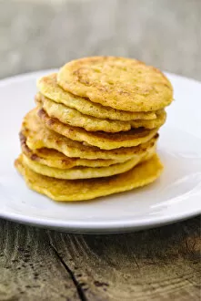 Recipe Collection: Little pancakes made of indian chick pea flour (chana dal), gluten free and very