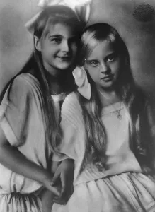 Little Willies little daughters. A new study of the Princess Alexandrine
