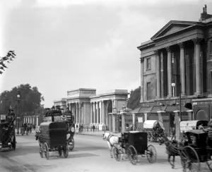 20 Century Prints: London. Gateway to Hyde Park. 1900