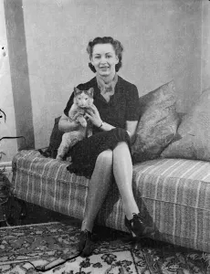 London girl will be Madame Recamier British industrys fair. Miss Iris Leslie
