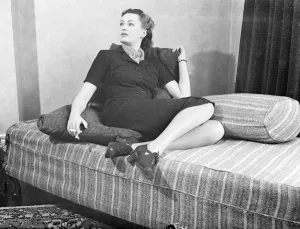 London girl will be Madame Recamier British industrys fair. Miss Iris Leslie