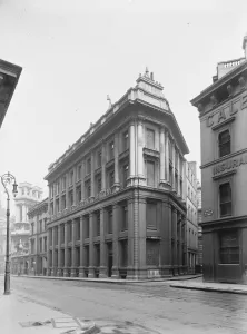Empty Prints: London, King William Street 5 May 1920