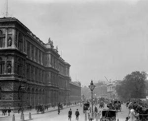 20 Century Prints: London scene. Looking down Whitehall with the Foreign and Commonwealth Office