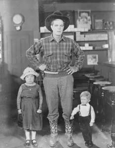 The long and the short of it in the movie world Edward ( Hoot ) Bibson, the well