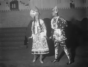 Lopokovas return to the stage. Lubov Tchernicheva ( the beautiful Tzarenna )