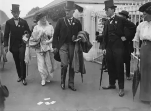 Lord Cheylesmore arriving at Royal Ascot Races