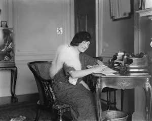 Sitting Prints: Maharini of Tikari 1922
