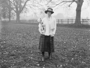 Aristocrat Prints: Marquess of Ailesburys shooting party at Savernake Forest, Marlborough. Lady