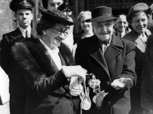 Decades Prints: Maundy Money Mrs E A Richards, aged 89, of Westminster, is seen showing the Maundy