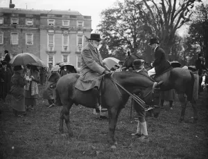 Meet of Leconfield Hounds at Petworth House, Sussex. The Hon Edward Lascelles