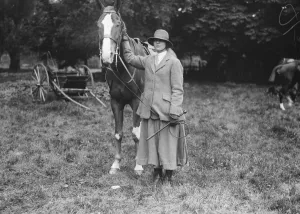 Rider Prints: Melton Mowbray Agricultural Show Miss Laycock ( Daughter of Sir Joseph Laycock 13