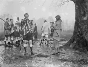 Hockey Prints: Mens Hockey - Oxford versus Cambridge at Beckenham, Kent. Miss Phyllis Kermode