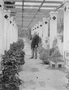 Menton M Vincente Blasco Ibanez, author of the Four Horseman at his villa