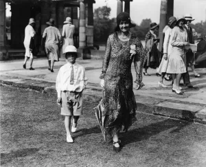 Garden Prints: A Midsummer Nights Dream at Hever Castle Near Edenbridge Kent Lady Violet Astor