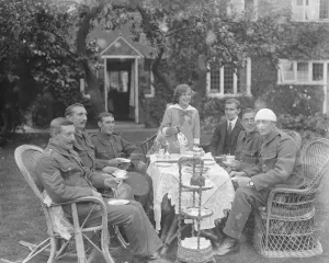 British Army Prints: Miss Betty Hicks entertains wounded soldiers at her home in Merstham, Surrey