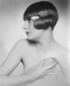 Miss Mary Sinclair, champion charleston dancer. She recently won first prize in