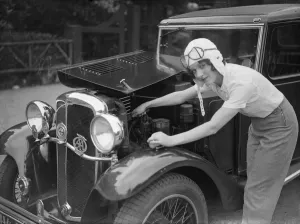 Goggles Prints: Miss Paddie Elrane Naismith, the well known woman racing motorist and aviator
