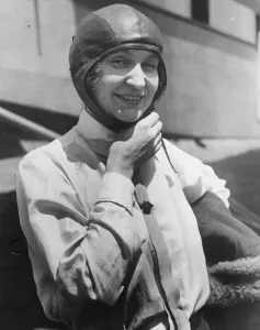 Mme Luba Phillipps, who will soon attempt a Trans Atlantic flight to London. 8