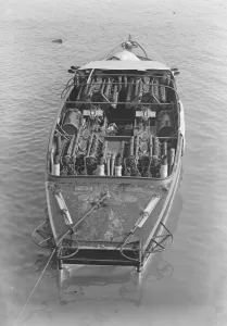 Ocean Prints: Motor Boat Race with 18, 00 Hp Engine A view looking down on the Sunbeam racer