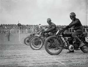 Scrambler Prints: Motor cycling races at Brands Hatch on Easter Monday 18 April 1938