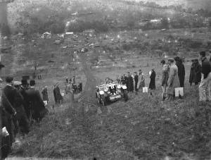 Race Track Prints: Motor hill climb Kentish border. 1935